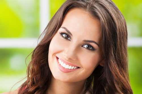 Your Fall Guide To Teeth Whitening Treatment! [BLOG]