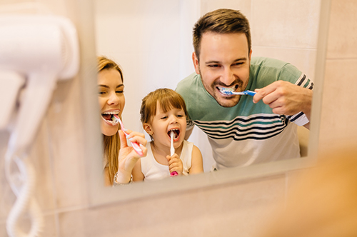 Include Your Family Dentist in Your Oral Health Habits